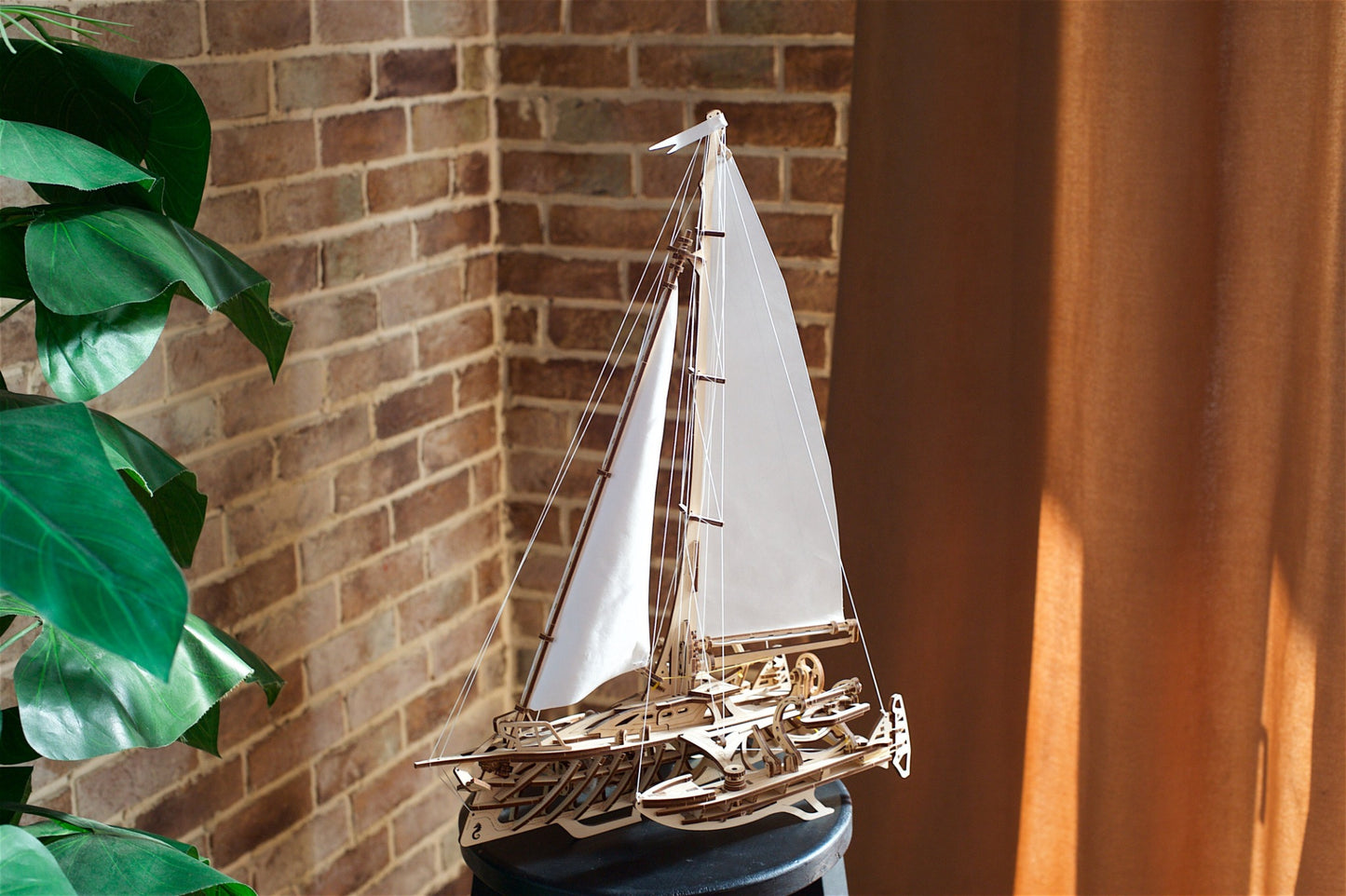 3D Palapeli - 237 palaa - Trimaran Merihobus - 3Dpalapelit.com