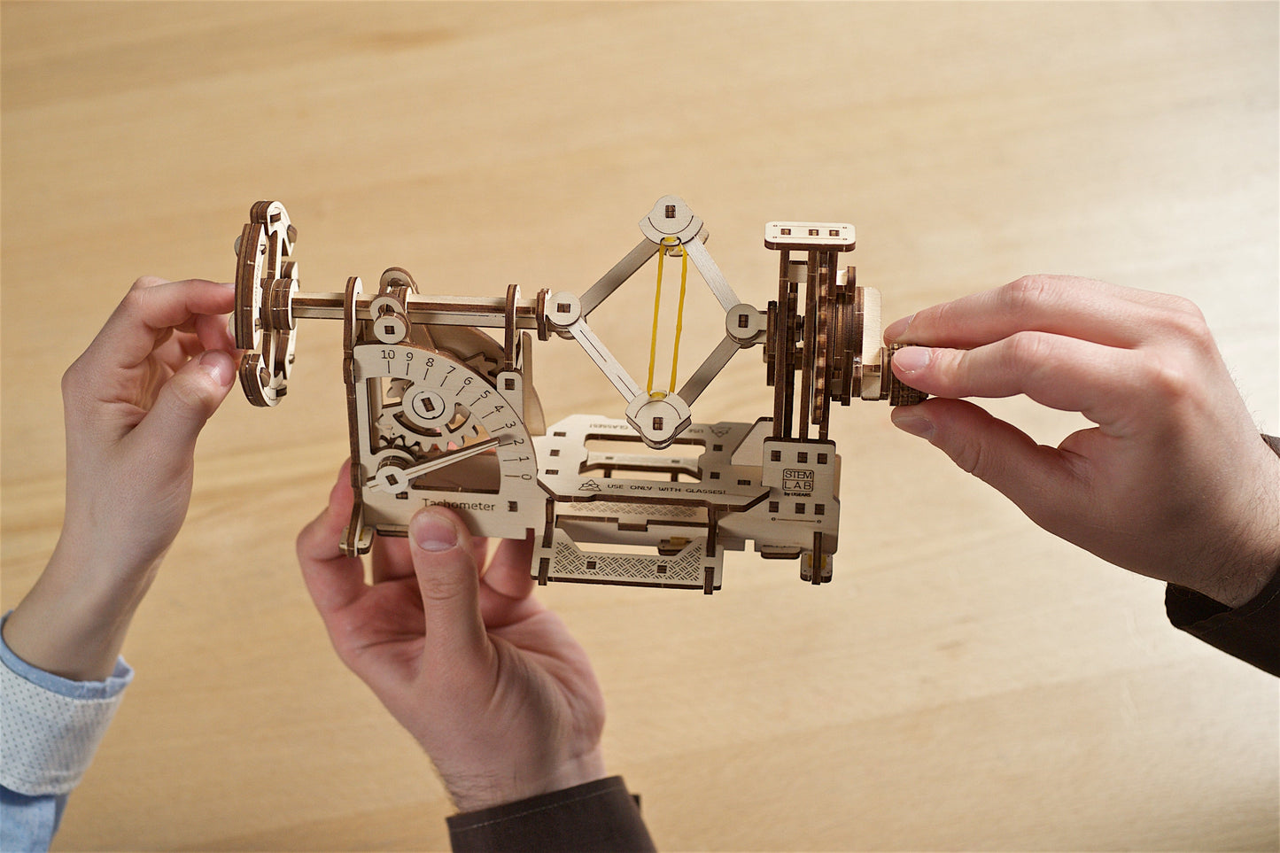 Ugears (Suomi) - Kierroslukumittari
