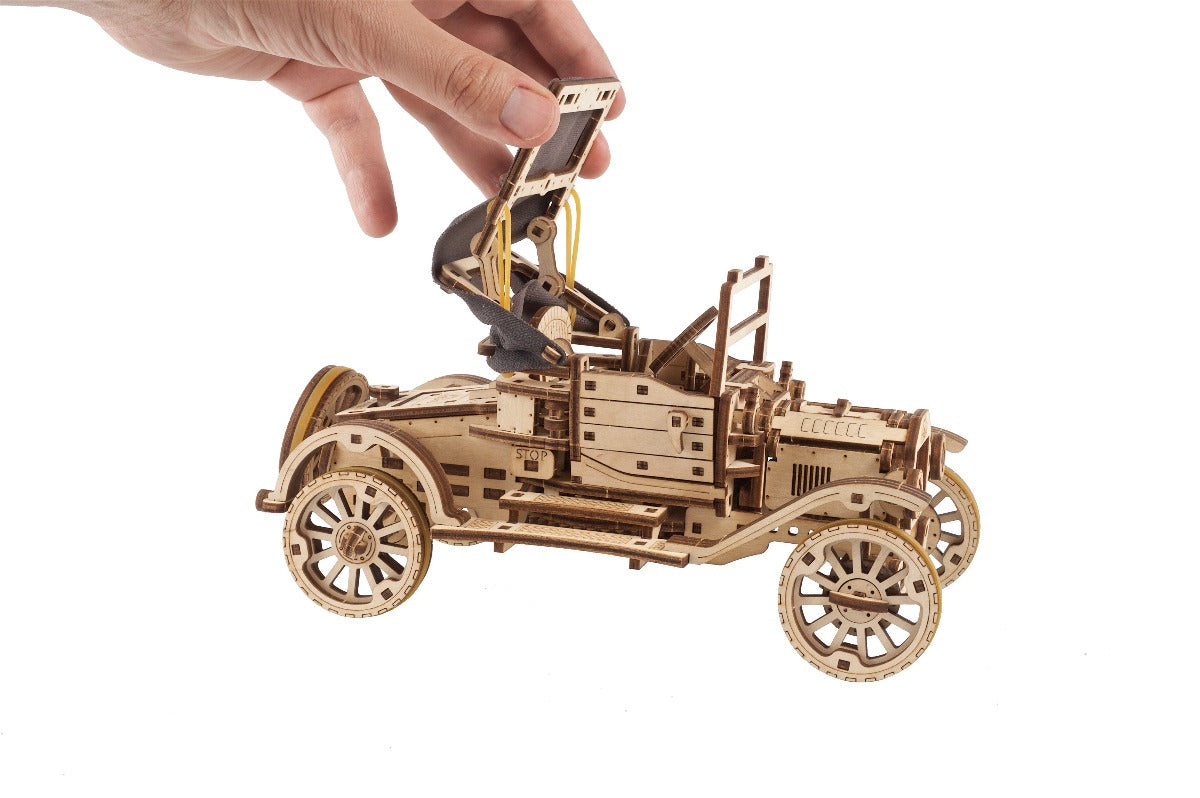 3D palapeli - Retro Car UGR-T