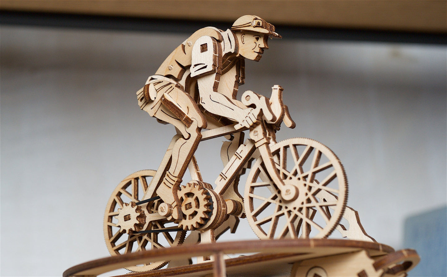 3D Palapeli - 189 palaa - Automaton Cyclist - 3Dpalapelit.com