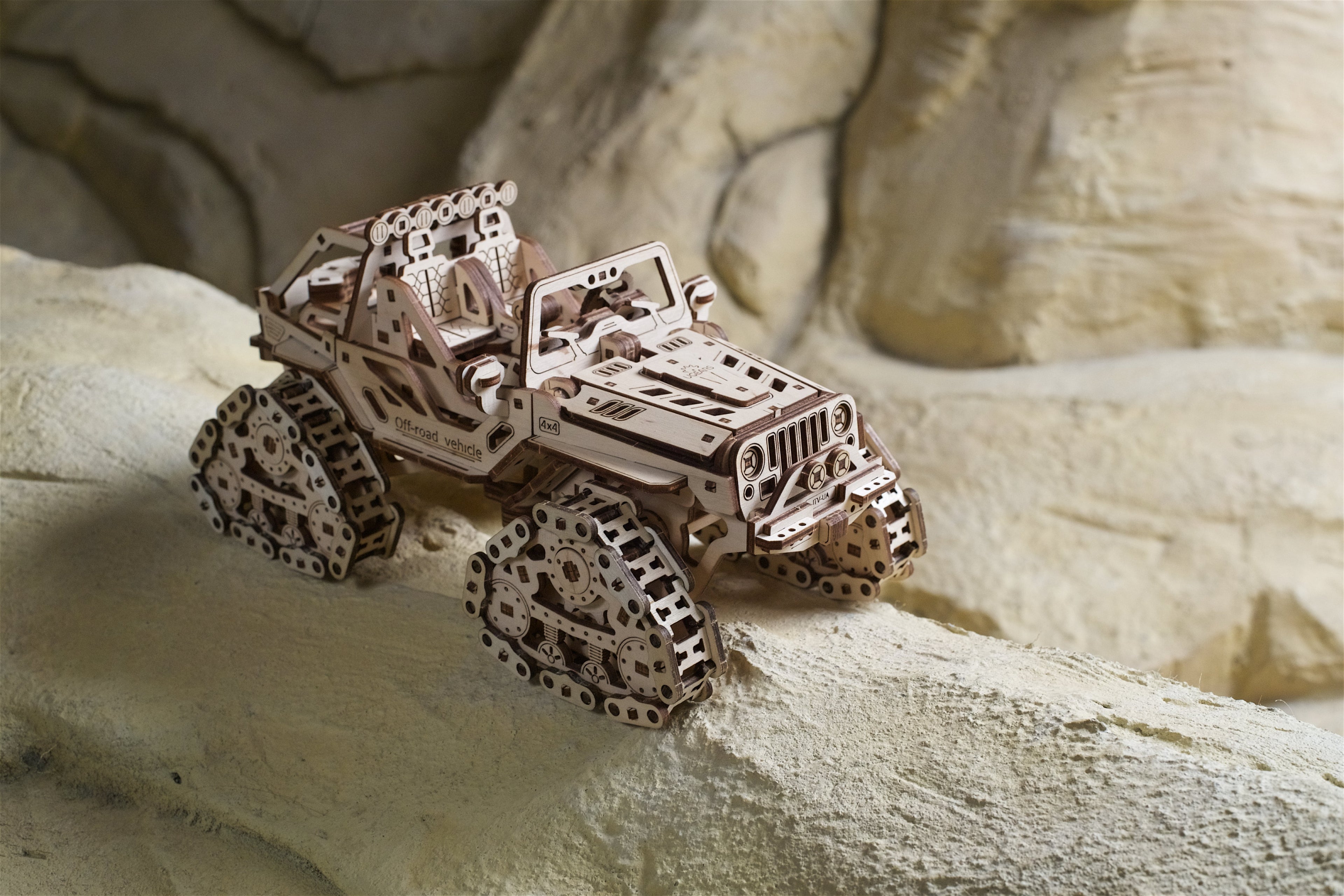 3D palapeli - Telastoitu maastoajoneuvo