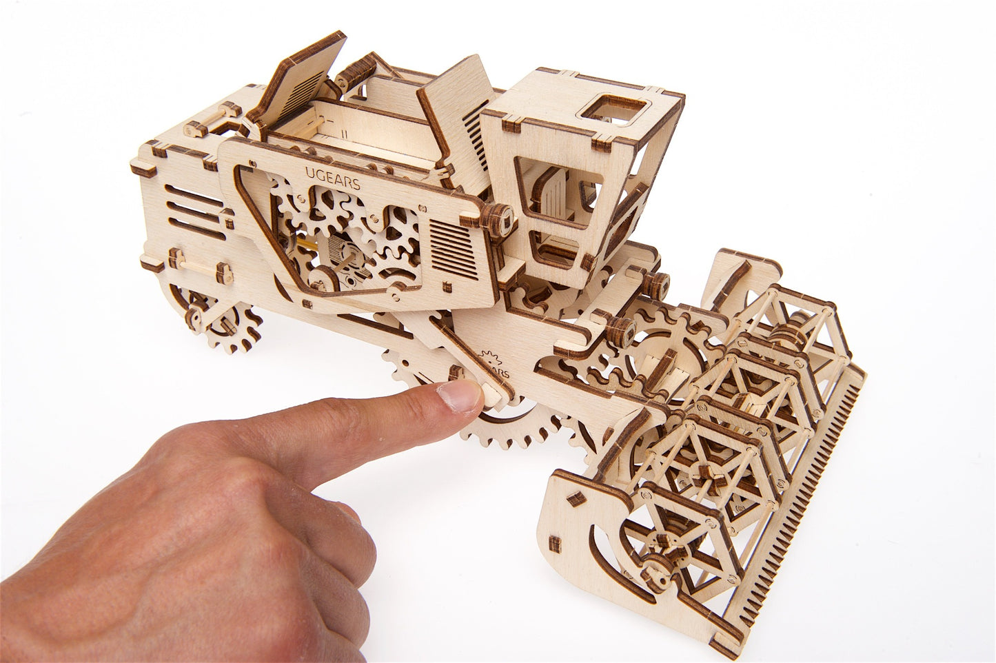 3D Palapeli - 154 palaa - Leikkuupuimuri - 3Dpalapelit.com