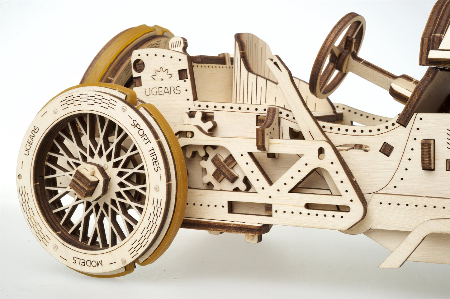 3D Palapeli - 348 palaa - U-9 Grand Prix auto - 3Dpalapelit.com