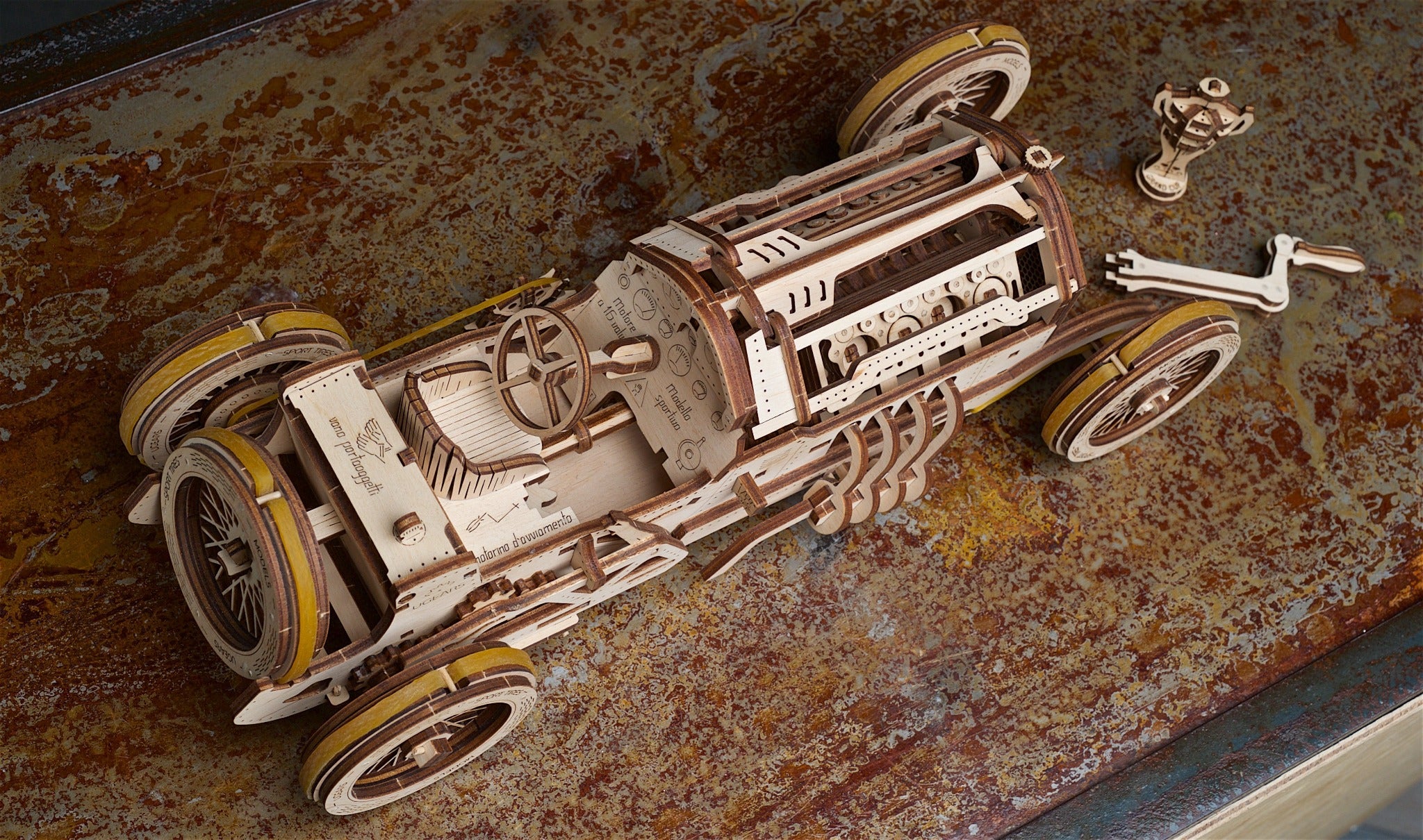3D Palapeli - 348 palaa - U-9 Grand Prix auto - 3Dpalapelit.com
