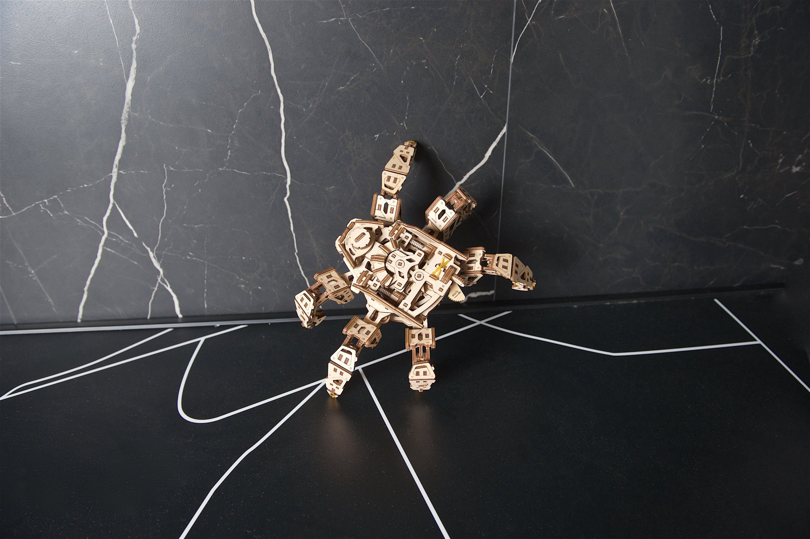3D Palapeli - 388 palaa - Hexapod Explorer