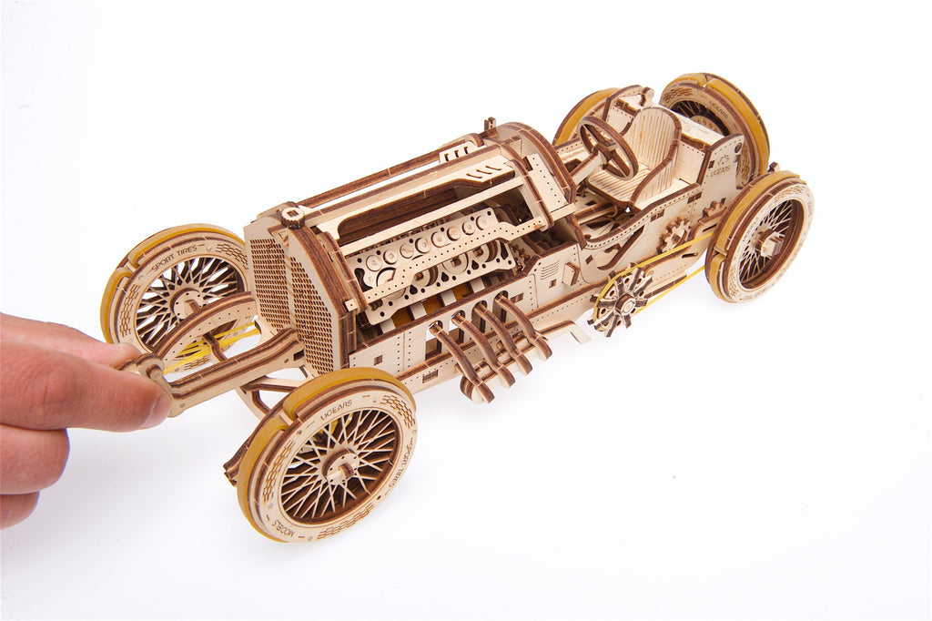 3D Palapeli - 348 palaa - U-9 Grand Prix auto - 3Dpalapelit.com
