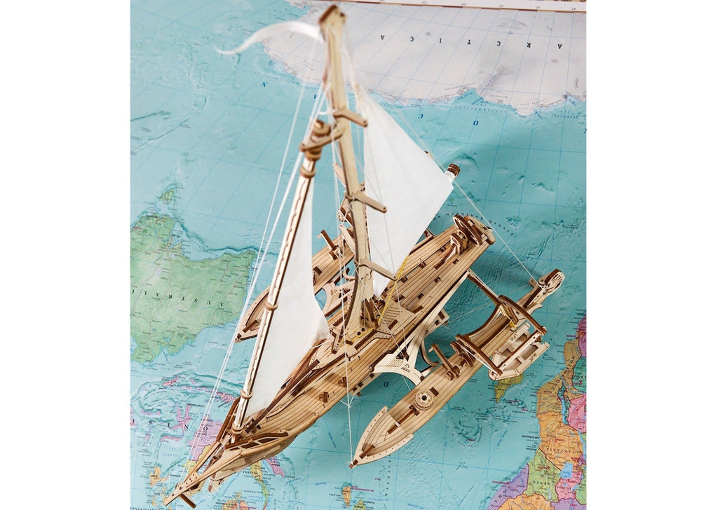 3D Palapeli - 237 palaa - Trimaran Merihobus - 3Dpalapelit.com