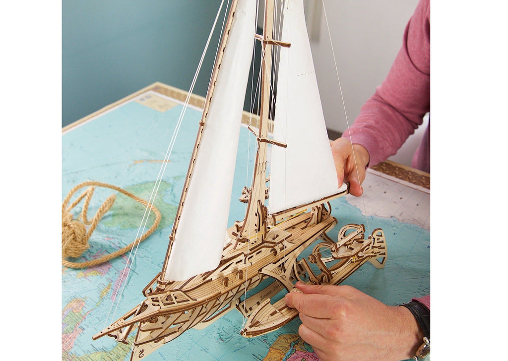 3D Palapeli - 237 palaa - Trimaran Merihobus - 3Dpalapelit.com