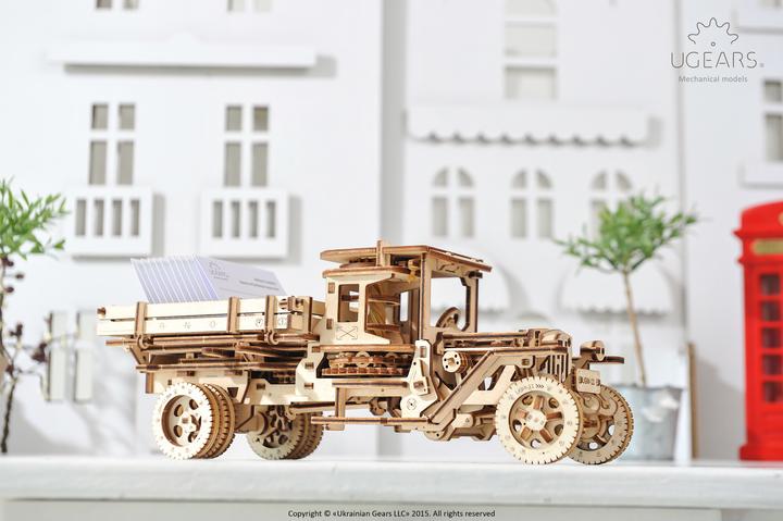 3D Palapeli - 420 palaa - UGM-11 kuorma-auto - 3Dpalapelit.com