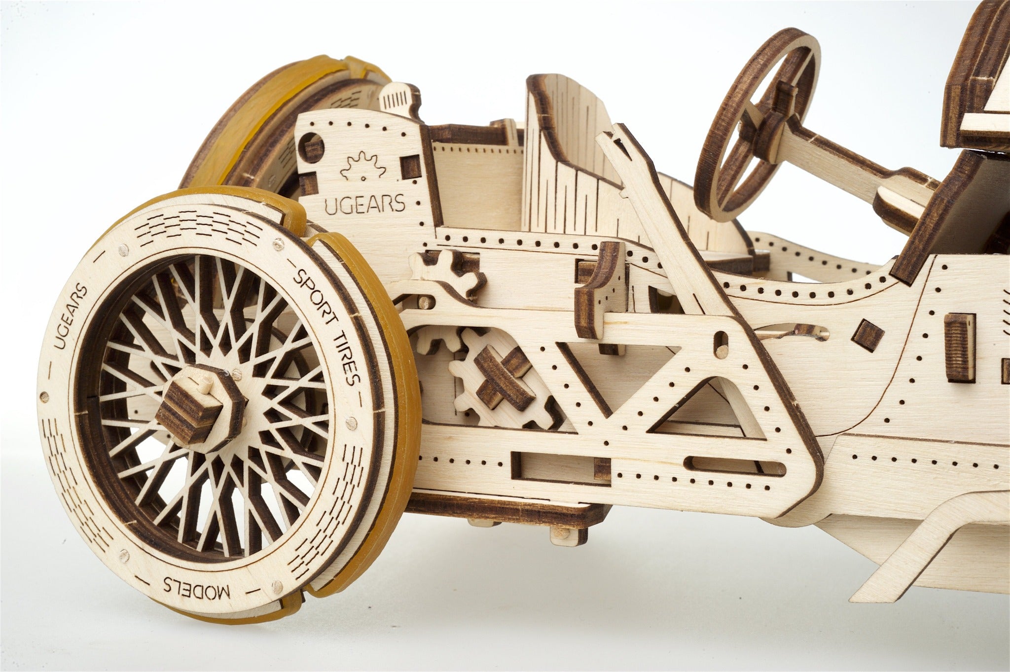 3D Palapeli - 348 palaa - U-9 Grand Prix auto - 3Dpalapelit.com