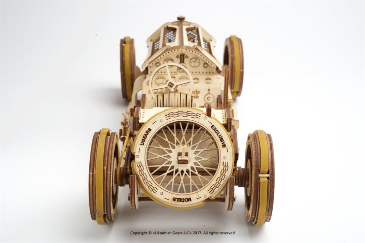 3D Palapeli - 348 palaa - U-9 Grand Prix auto - 3Dpalapelit.com